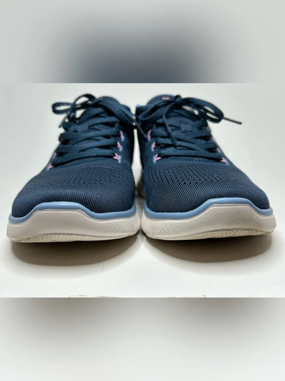 Skechers Arch Fit Blue & Pink Athletic Running Casual Sneaker Size 8.5